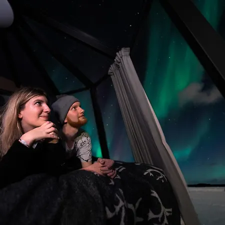 호텔 Aurora Nest - Eco Glass Igloo 로바니에미